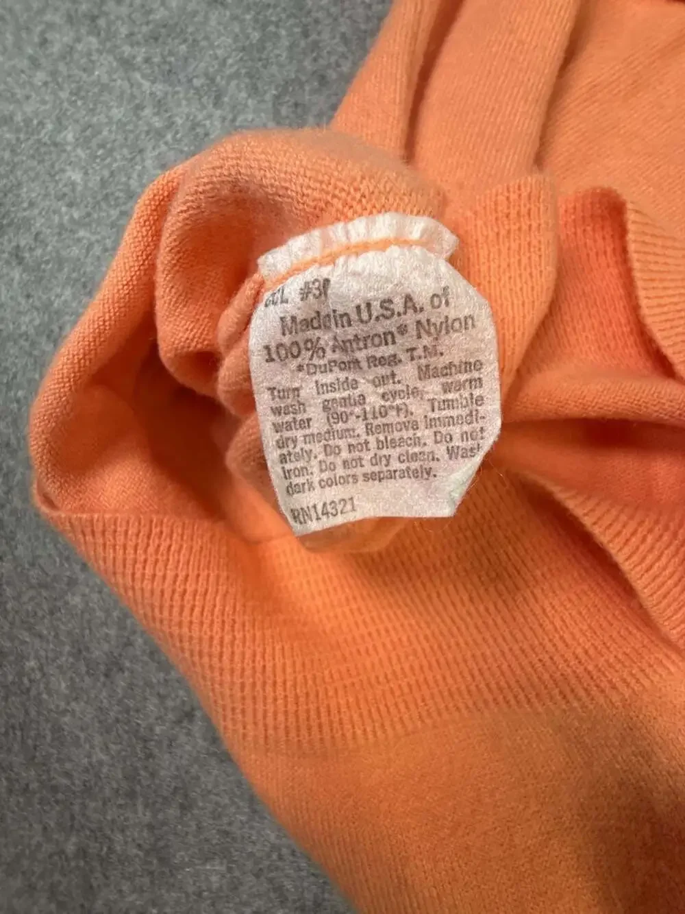 Christian Dior Monsieur V-Neck Sweater Size L Peach Vintage